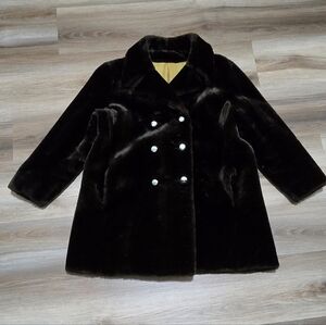 Vintage 70's Elegant Expresso Brown Soft Faux Fur Teddy Coat